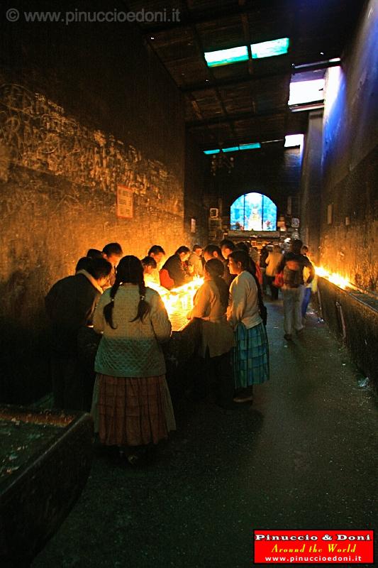 BOLIVIA - La Vergine Maria di Copacabana - 1.jpg